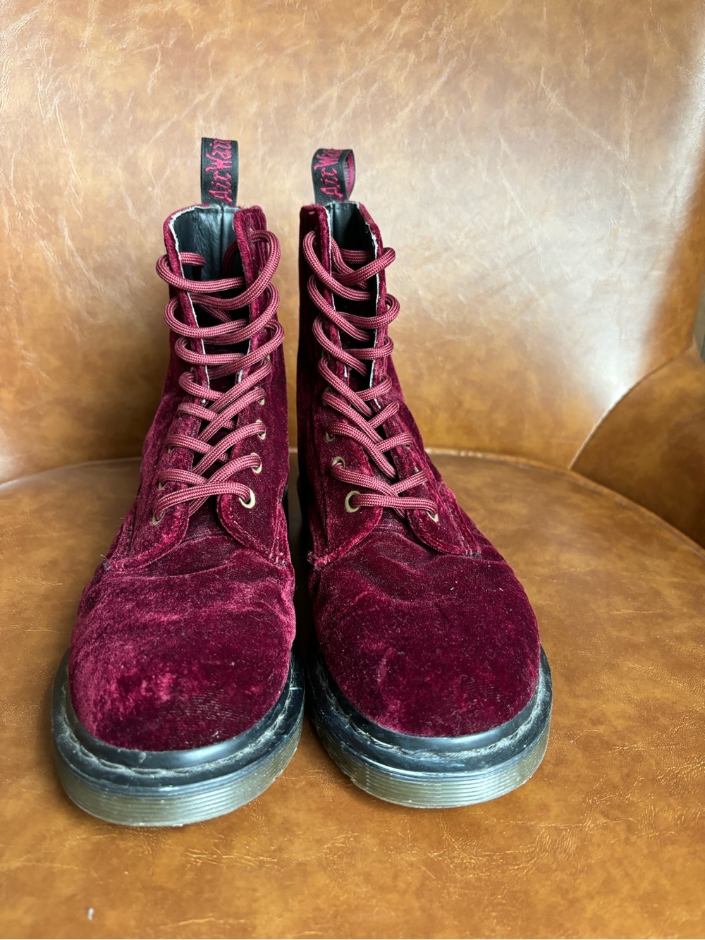 Dr Martens Page Cherry Red Velvet 8 Eye Lace Up Combat Boots US 7 EU 38 - Picture 3 of 9